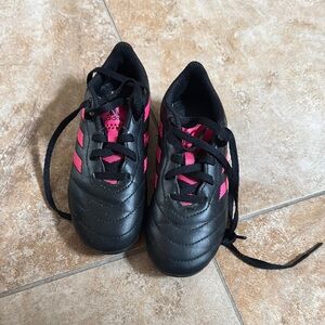 Adidas Black and Pink Sneakers Sporty Performance